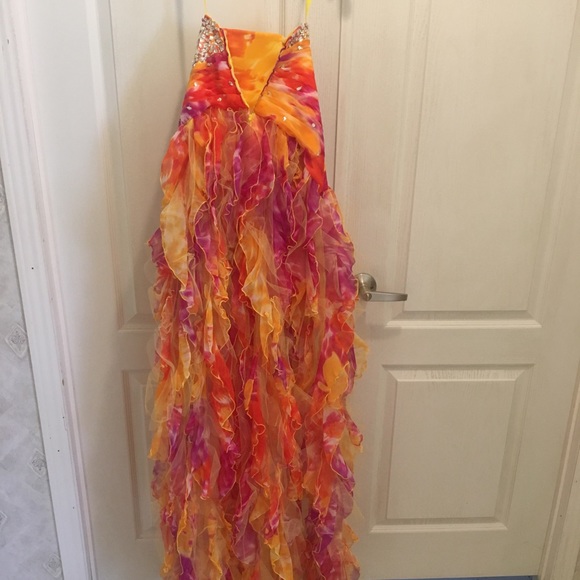 Prom Dress - Picture 3 of 7